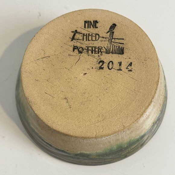 Handmade Green Glazed Pottery Apple Baker Signed 2014 - Picture 4 of 6